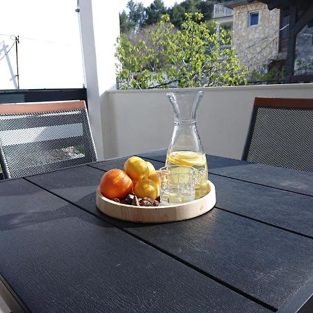 Luxury Apartments Skalinada Near Beaches, Tisno - Dalmatia Exterior photo
