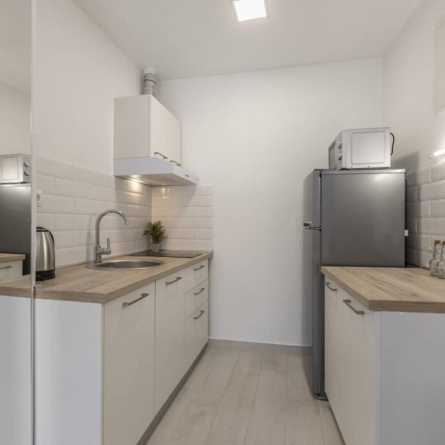 Luxury Apartments Skalinada Near Beaches, Tisno - Dalmatia Exterior photo