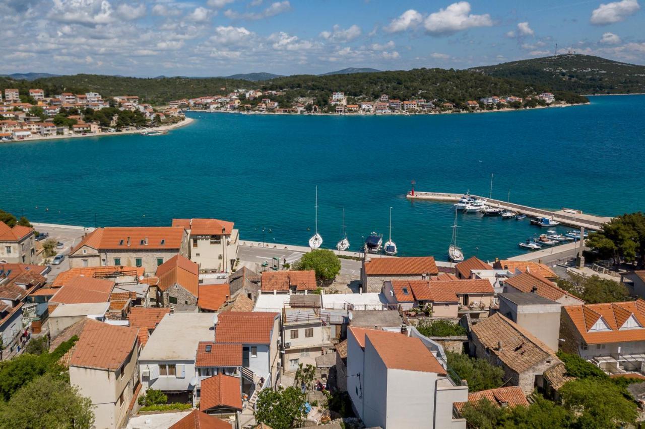Luxury Apartments Skalinada Near Beaches, Tisno - Dalmatia Exterior photo